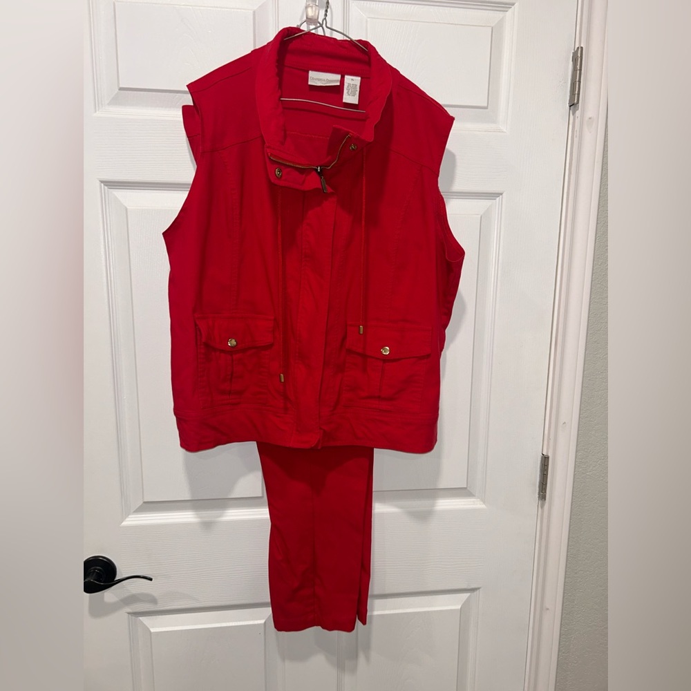 Draper’s & Damon’s Women’s Two Piece Set. Top XL Pants Petite Medium